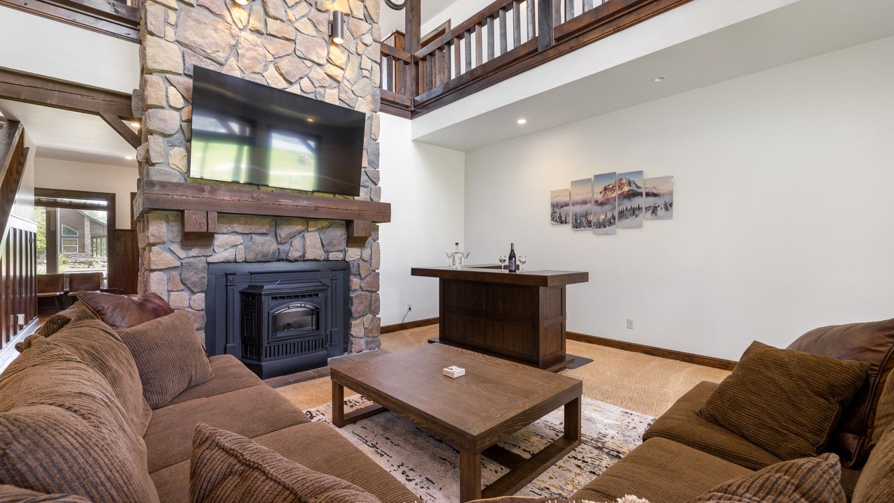 Photo of Livingroom in Tamarack Resort