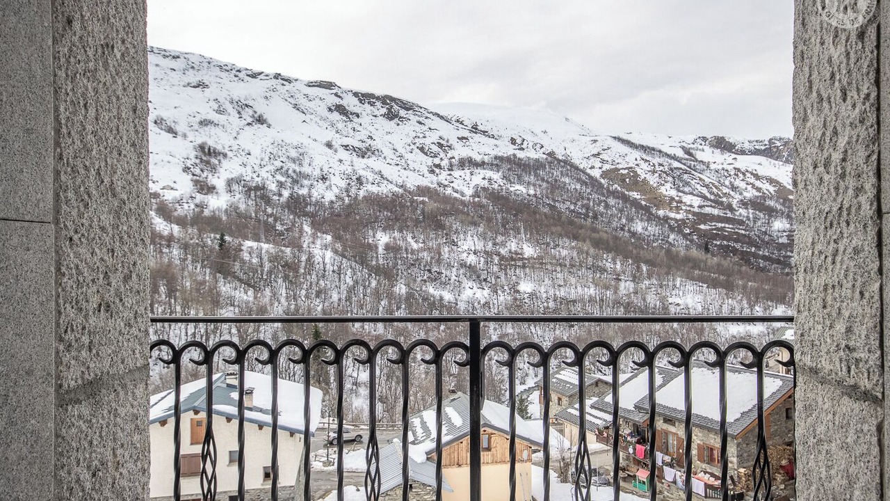 Photo of Outdoor in Praranger