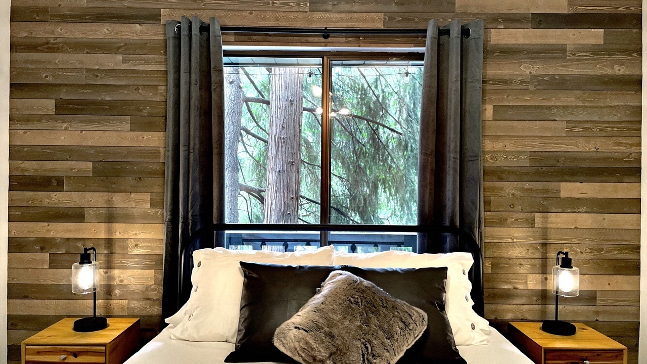 Photo of Bedroom in Pollock Pines