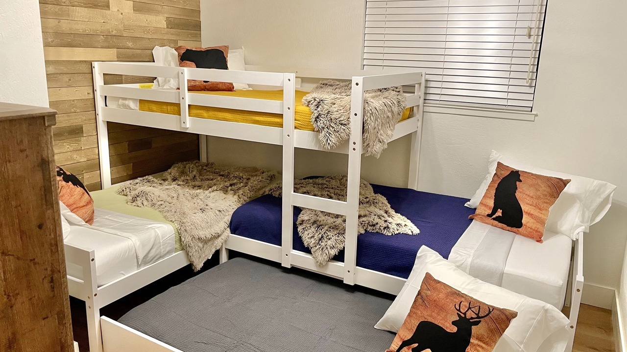 Photo of Bedroom in Pollock Pines