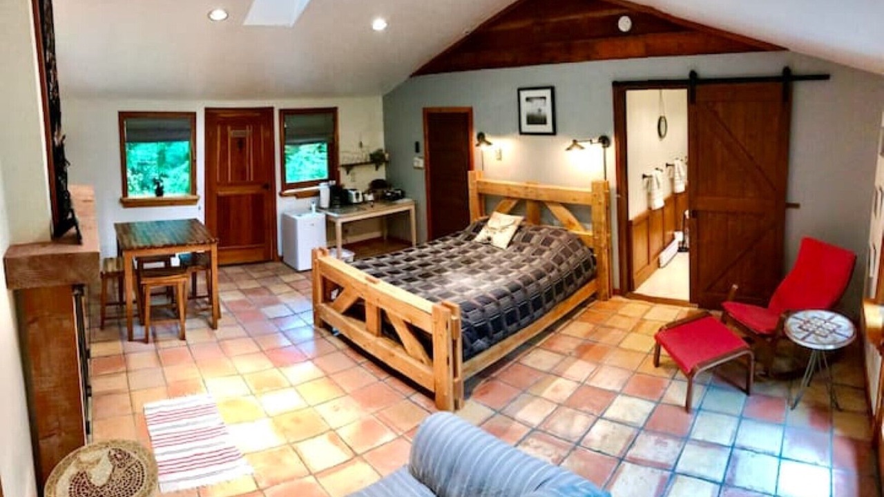 Photo of Bedroom in Kaslo