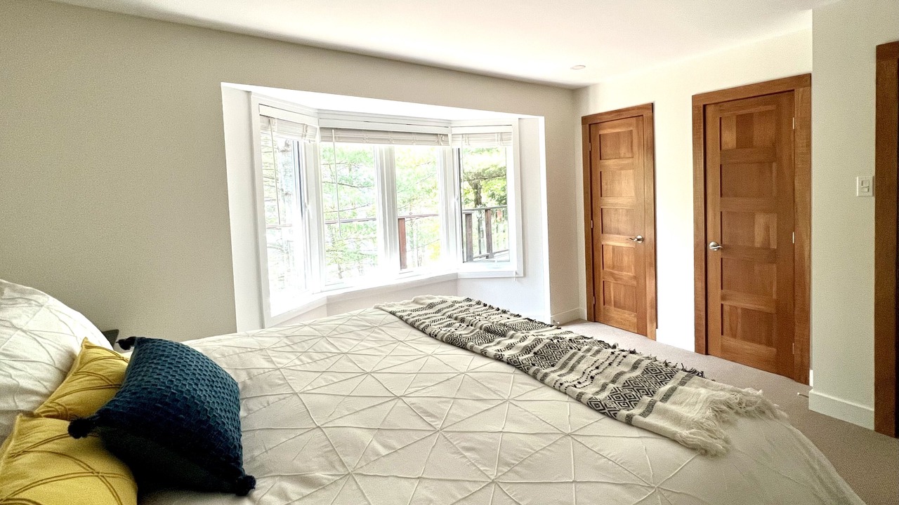 Photo of Bedroom in Whitestone