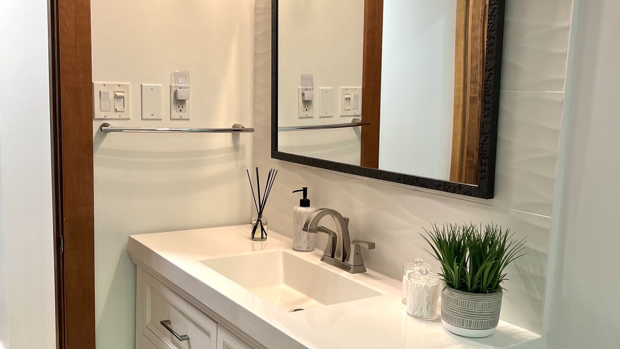 Photo of Bathroom in Whitestone