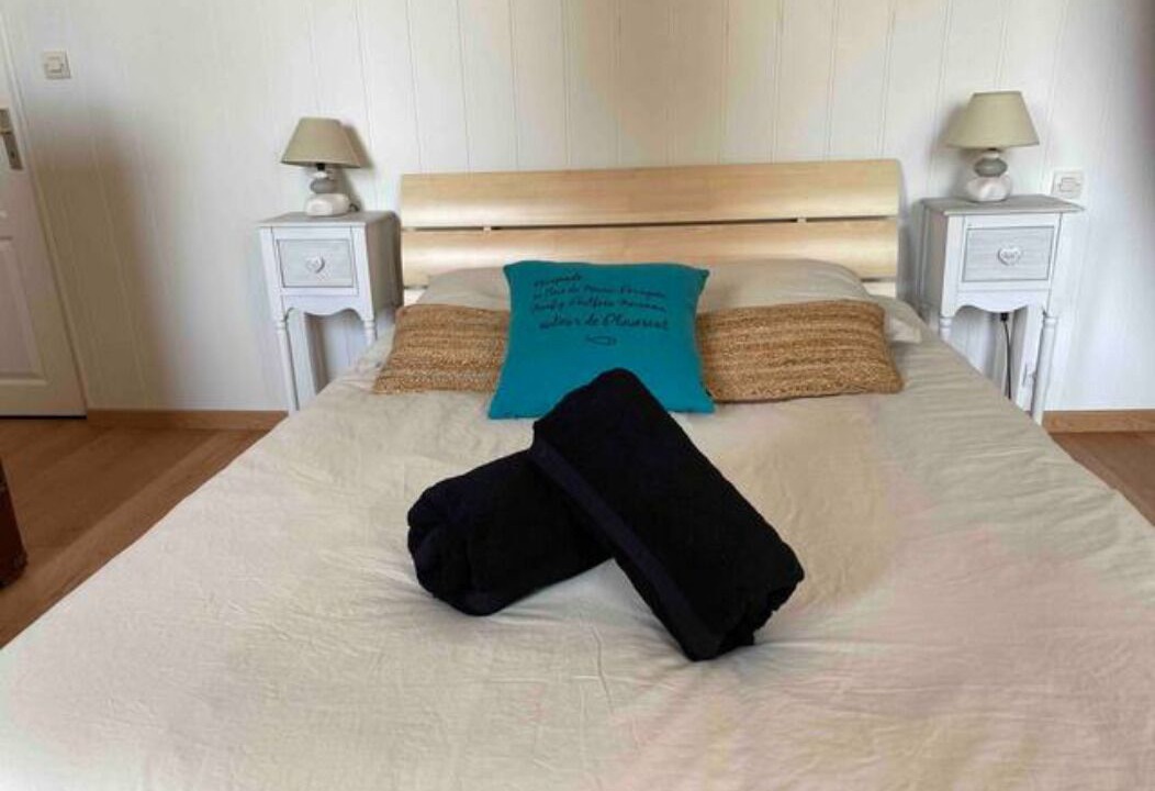 Photo of Bedroom in Plouescat