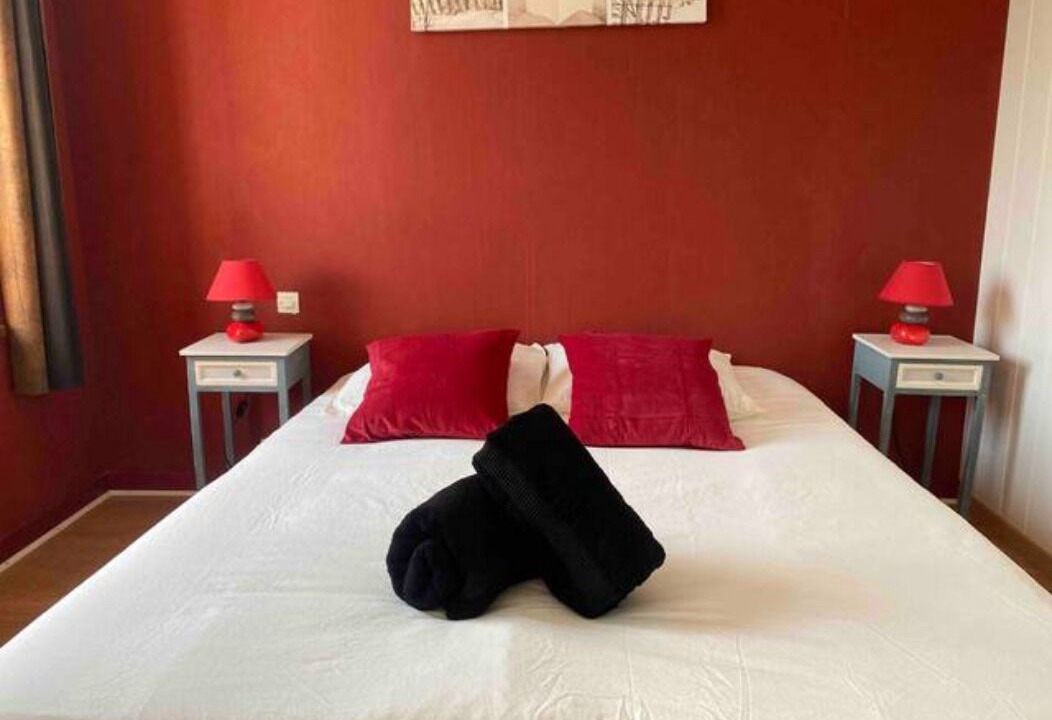 Photo of Bedroom in Plouescat