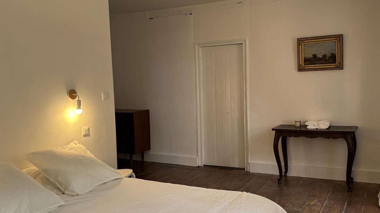 Photo of Bedroom in Jaligny-sur-Besbre