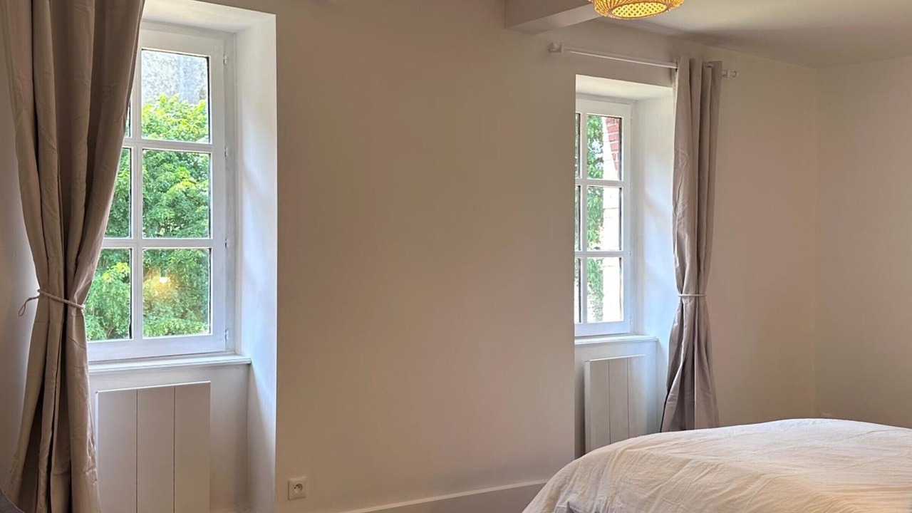 Photo of Bedroom in Jaligny-sur-Besbre