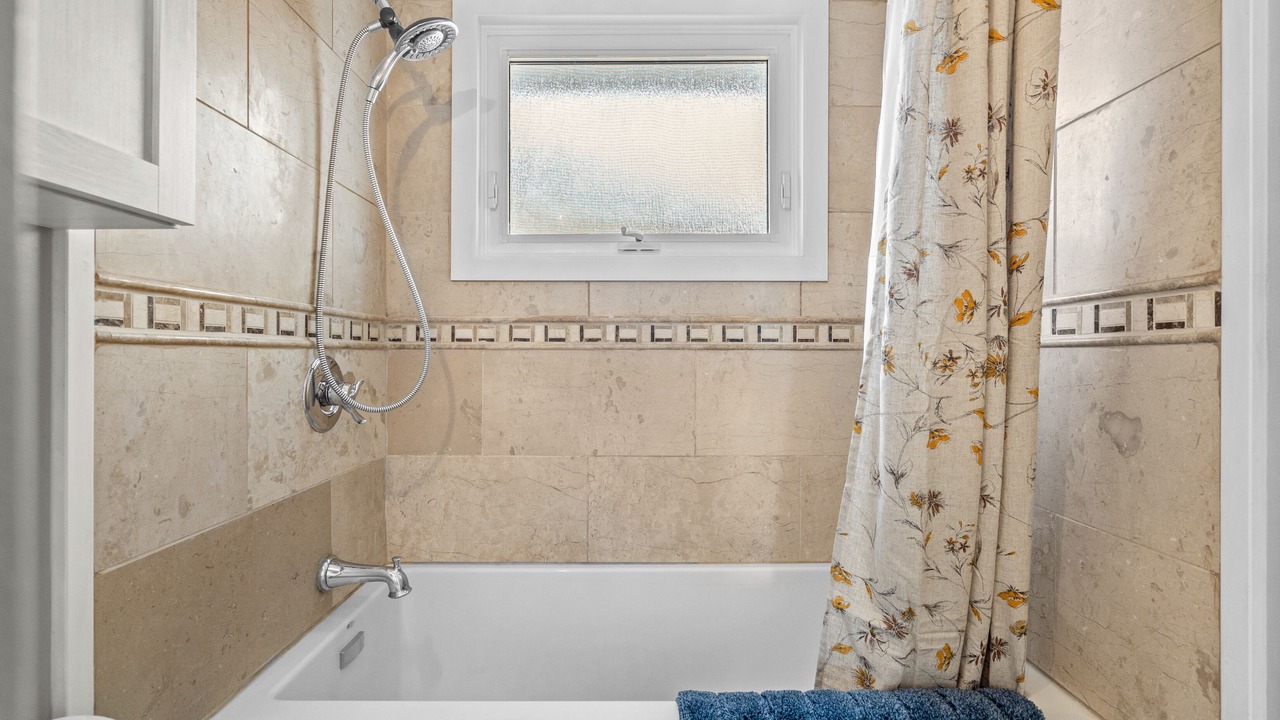 Photo of Bathroom in Brentwood