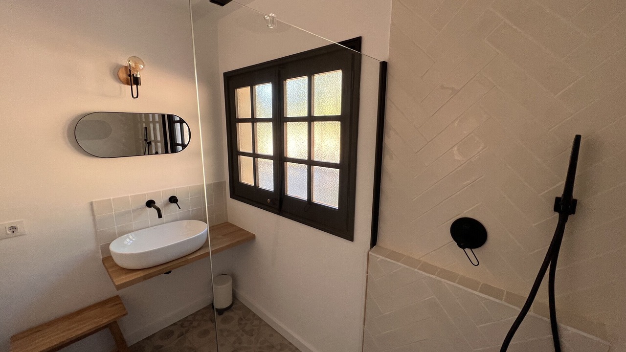 Photo of Bathroom in Vall-Llobrega