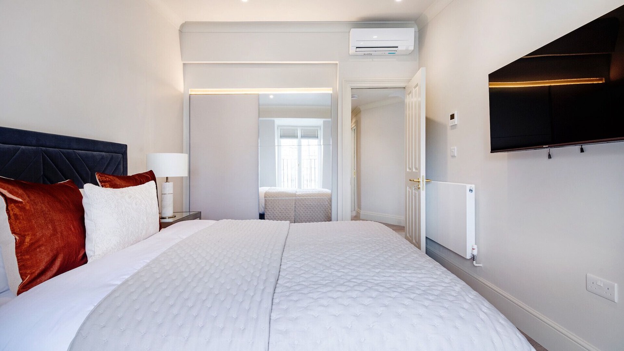 Photo of Bedroom in City of Westminster