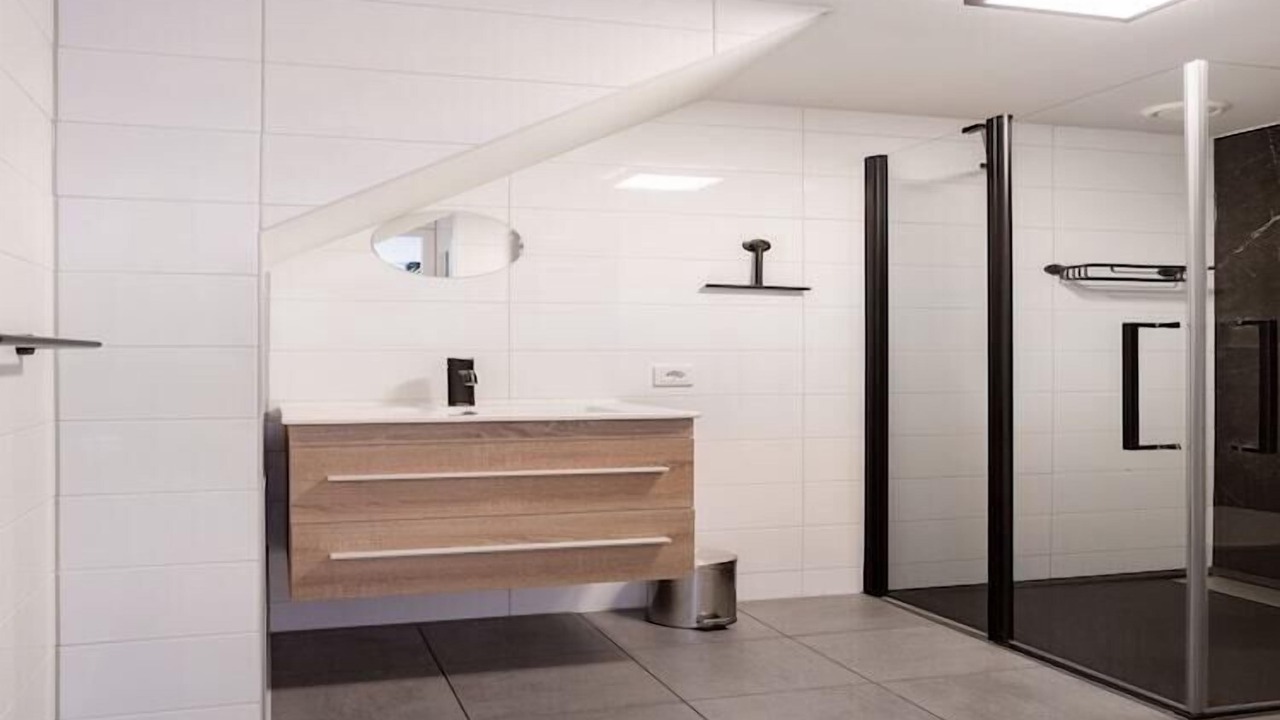 Photo of Bathroom in Offingawier