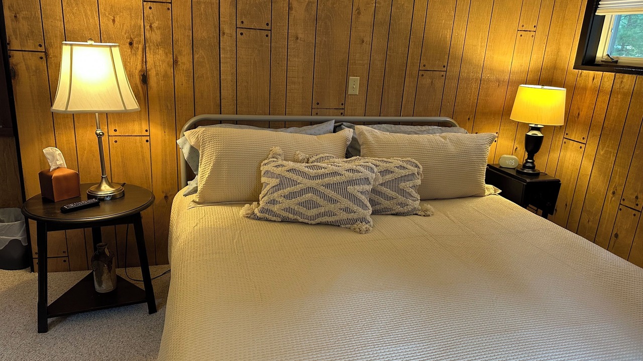 Photo of Bedroom in Mayfield