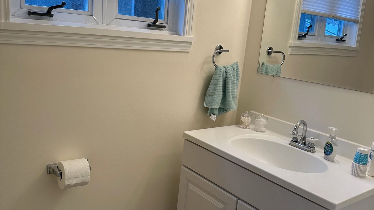 Photo of Bathroom in Mayfield