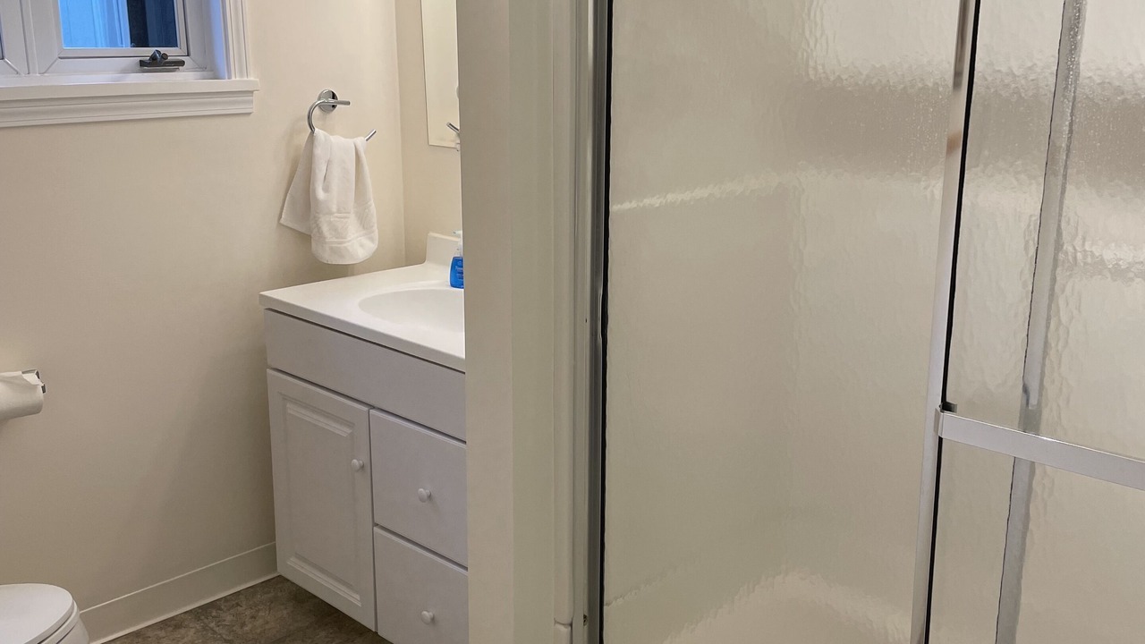 Photo of Bathroom in Mayfield
