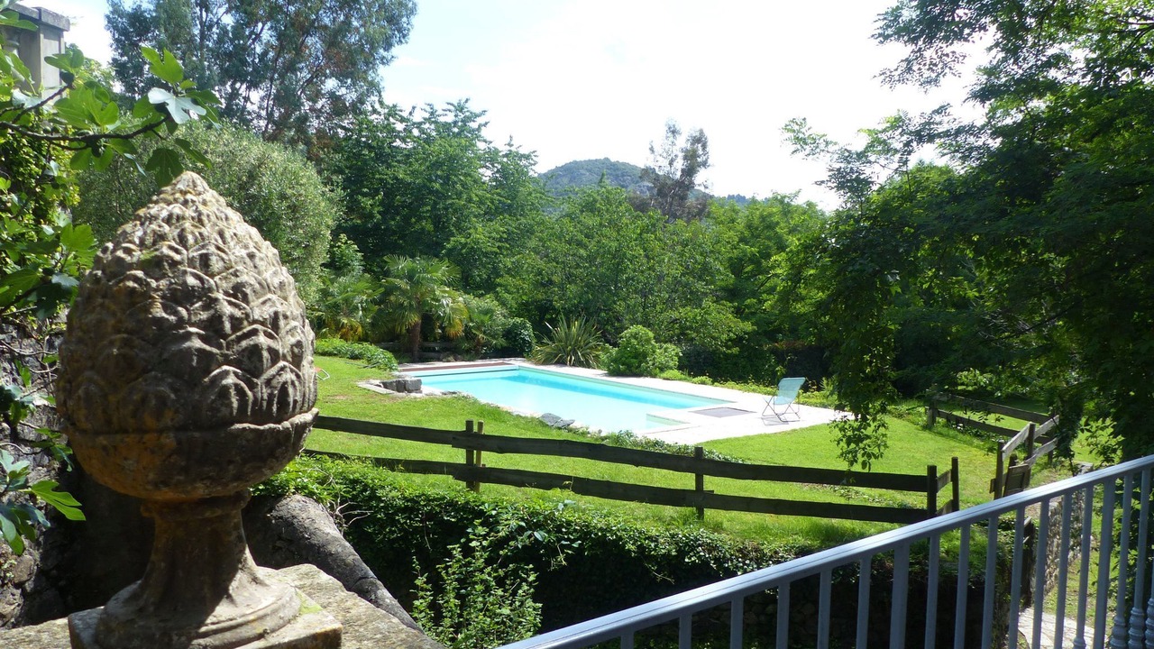 Photo of Outdoor in Pont-de-Labeaume