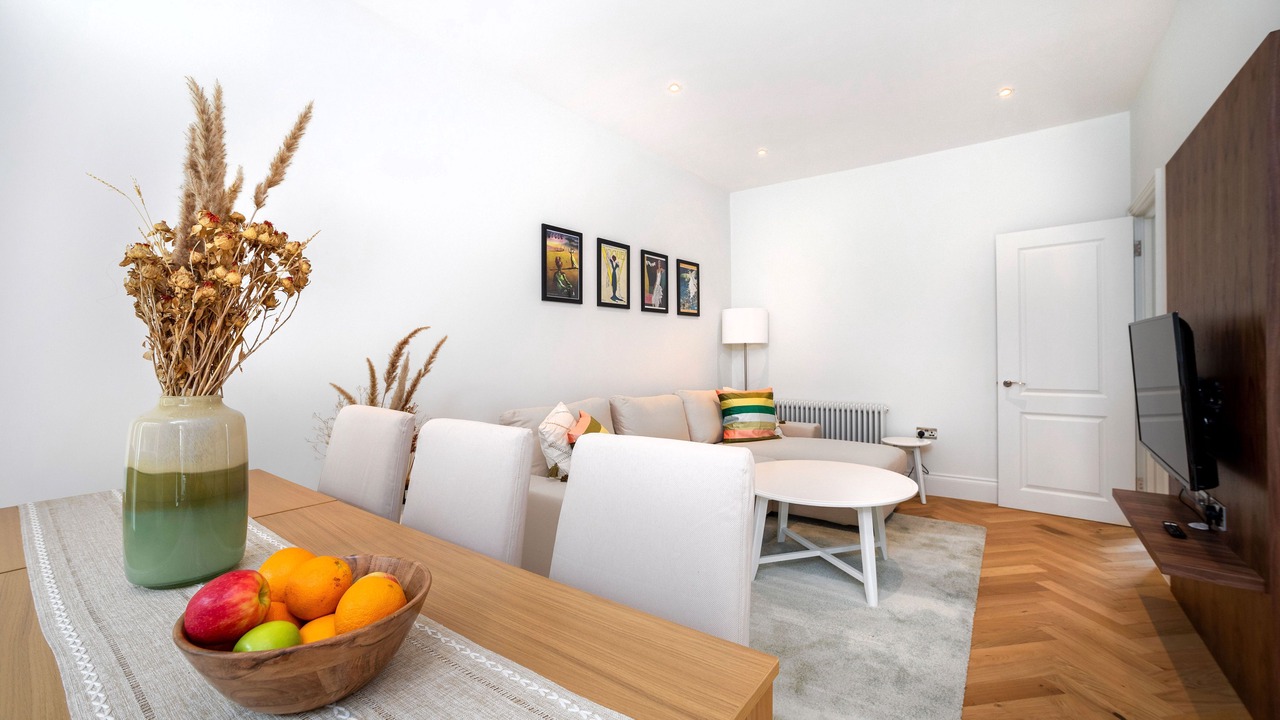 Photo of Livingroom in Vincent Square
