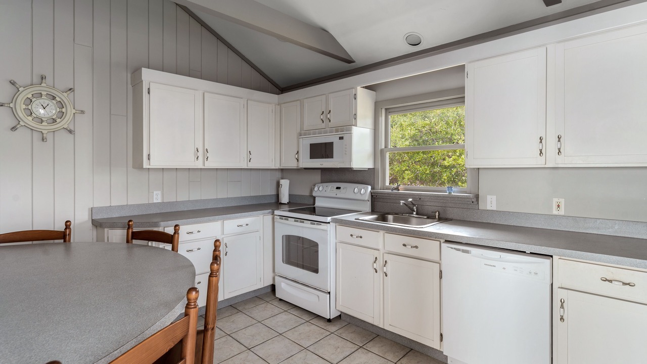 Photo of Kitchen in Southold