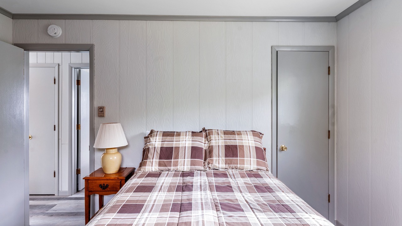 Photo of Bedroom in Southold