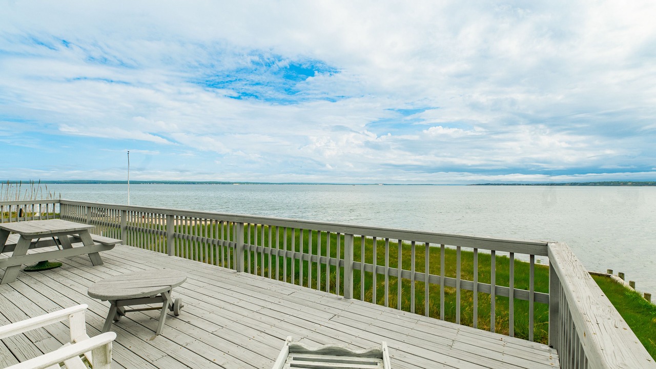 Photo of Patio Balcony in Southold