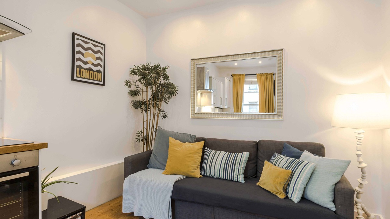 Photo of Livingroom in Camden Town