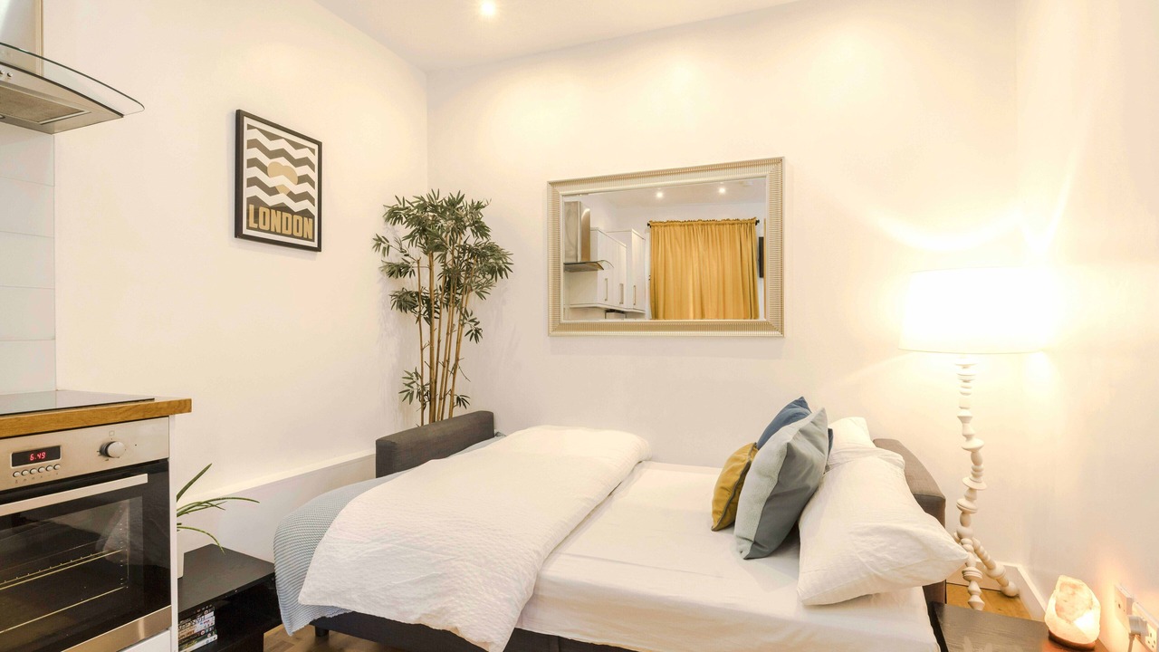 Photo of Bedroom in Camden Town