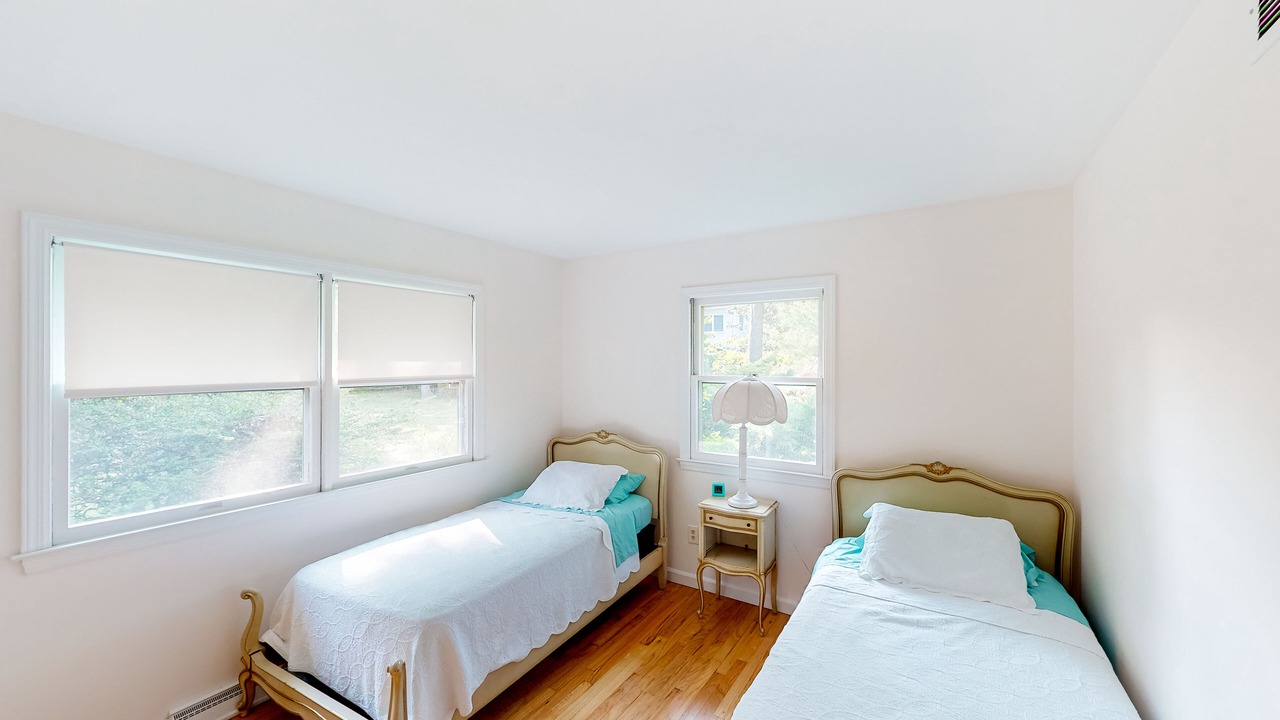 Photo of Bedroom in Cutchogue