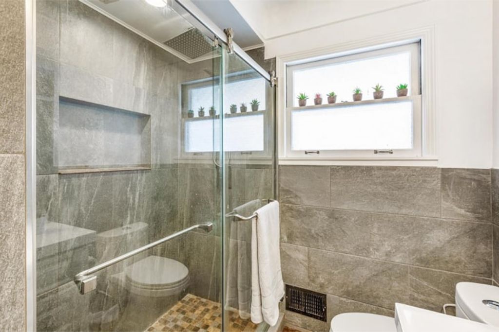 Photo of Bathroom in Grosse Pointe