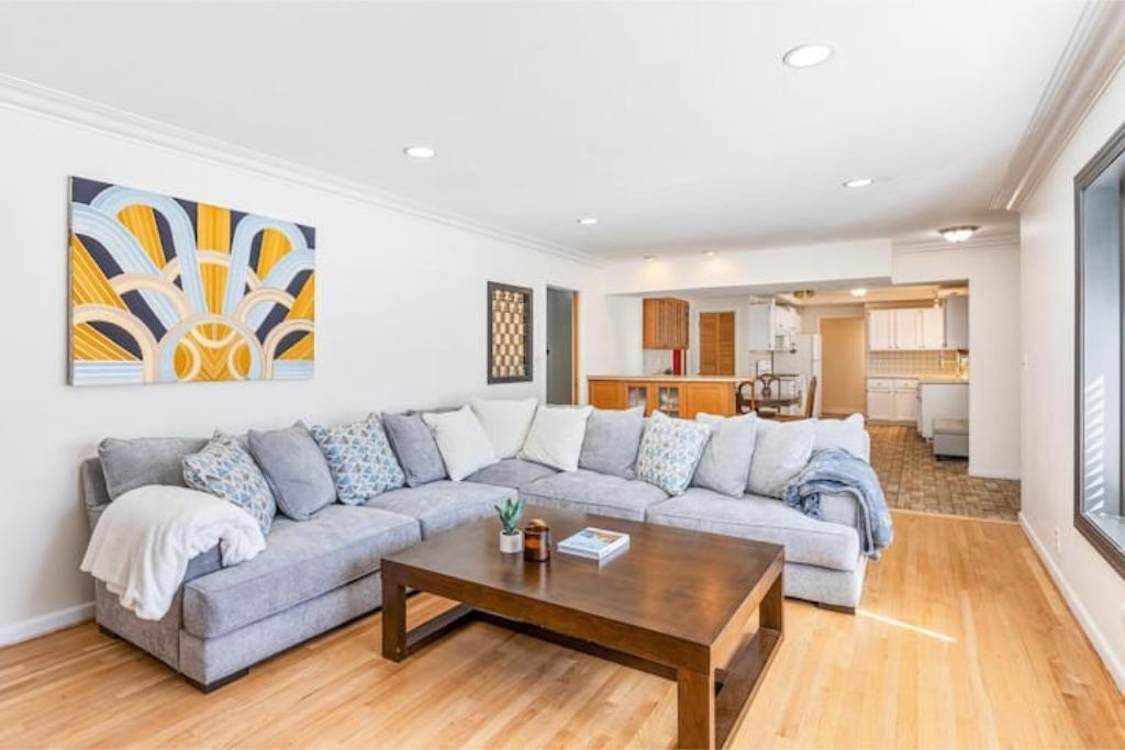 Photo of Livingroom in Grosse Pointe