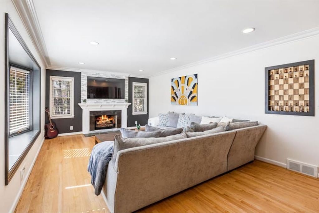 Photo of Livingroom in Grosse Pointe