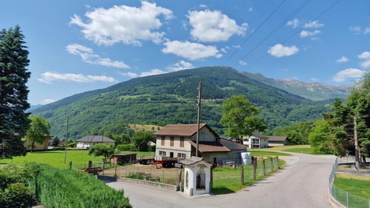 Photo of Others in Olivone
