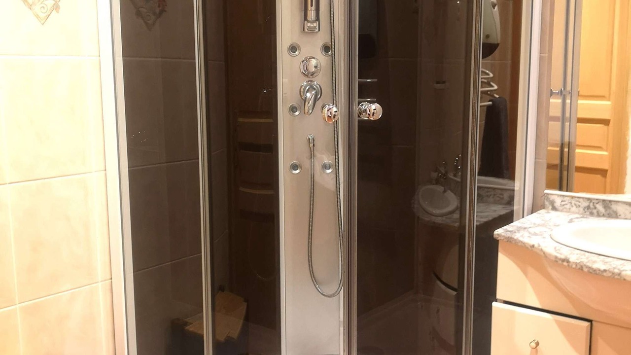 Photo of Bathroom in Cazals-des-Bayles