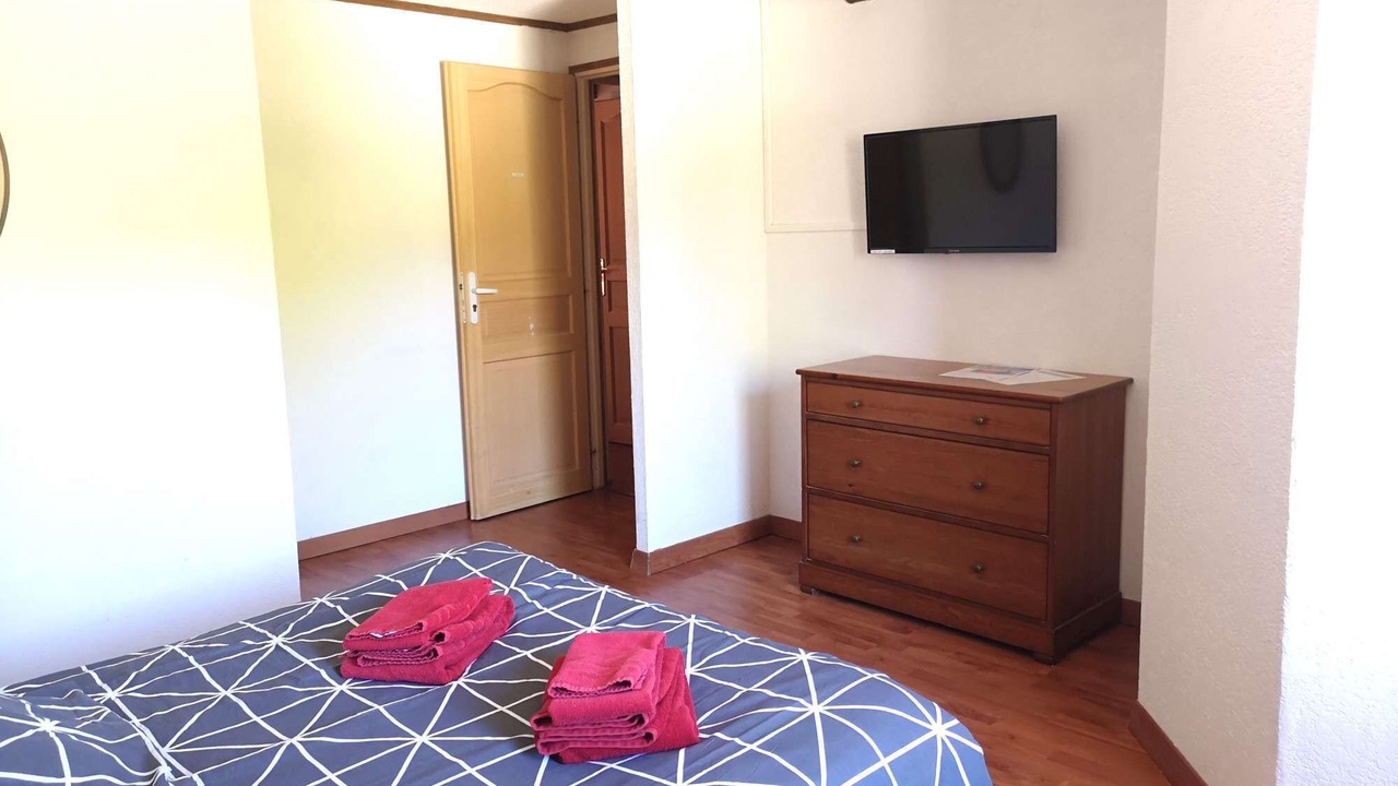 Photo of Bedroom in Cazals-des-Bayles