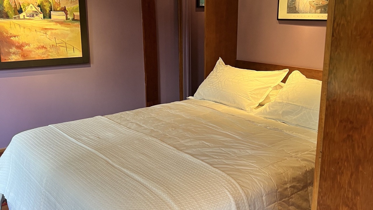 Photo of Bedroom in Nelson
