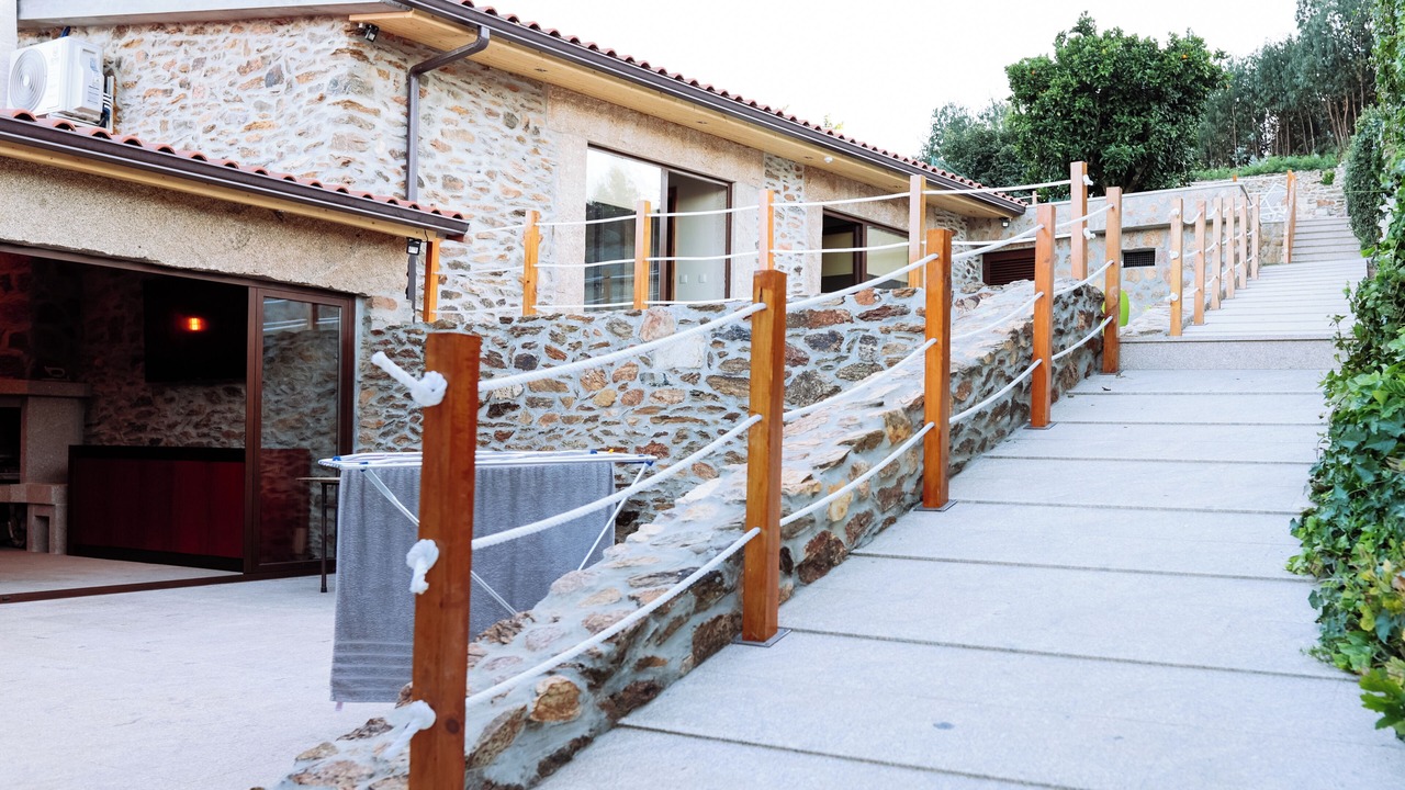 Photo of Outdoor in Molares