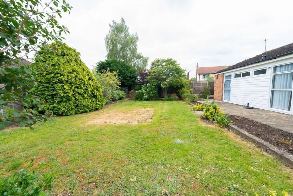 Photo of Outdoor in Epsom
