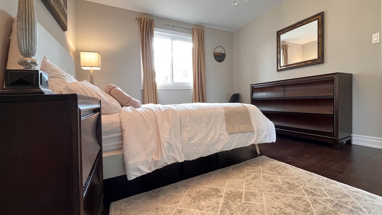 Photo of Bedroom in Pickering