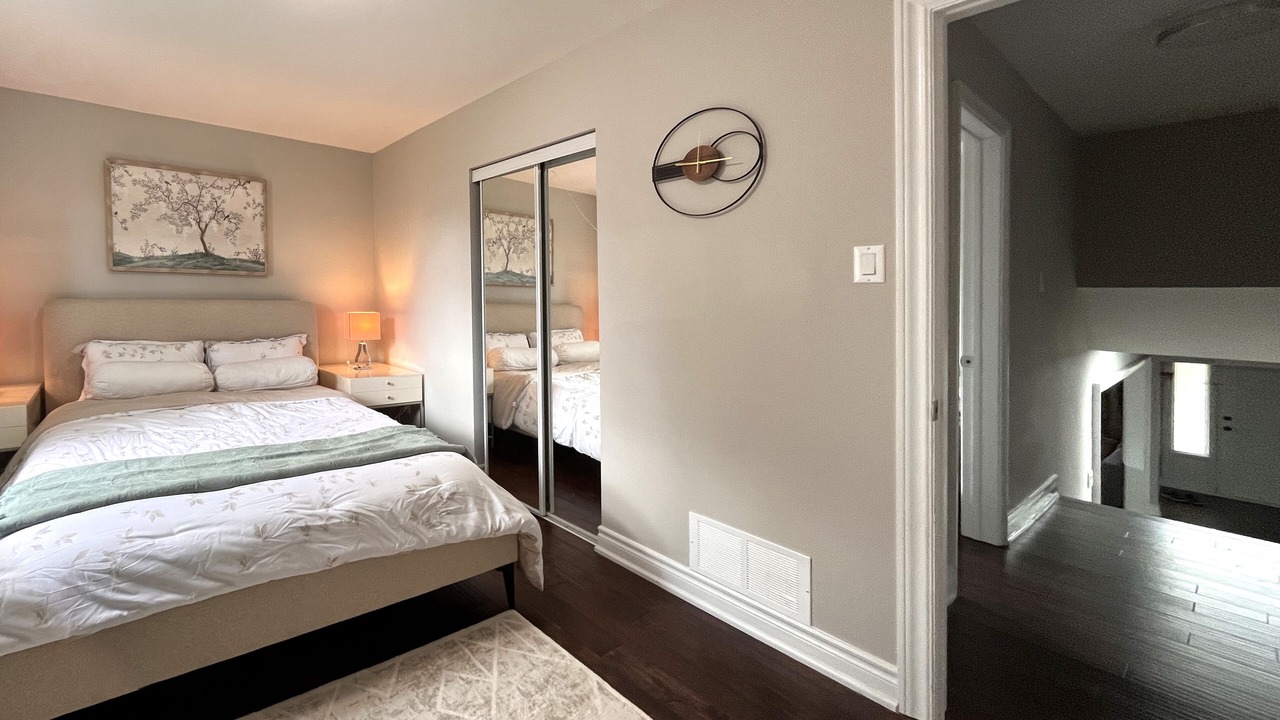 Photo of Bedroom in Pickering