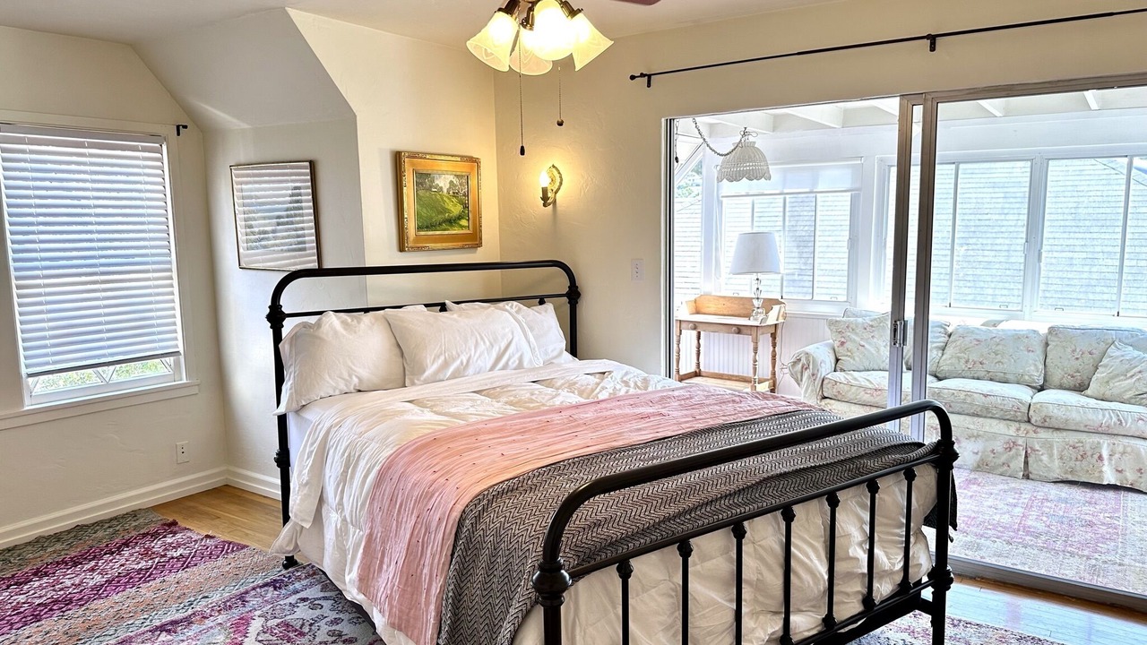 Photo of Bedroom in Lompoc