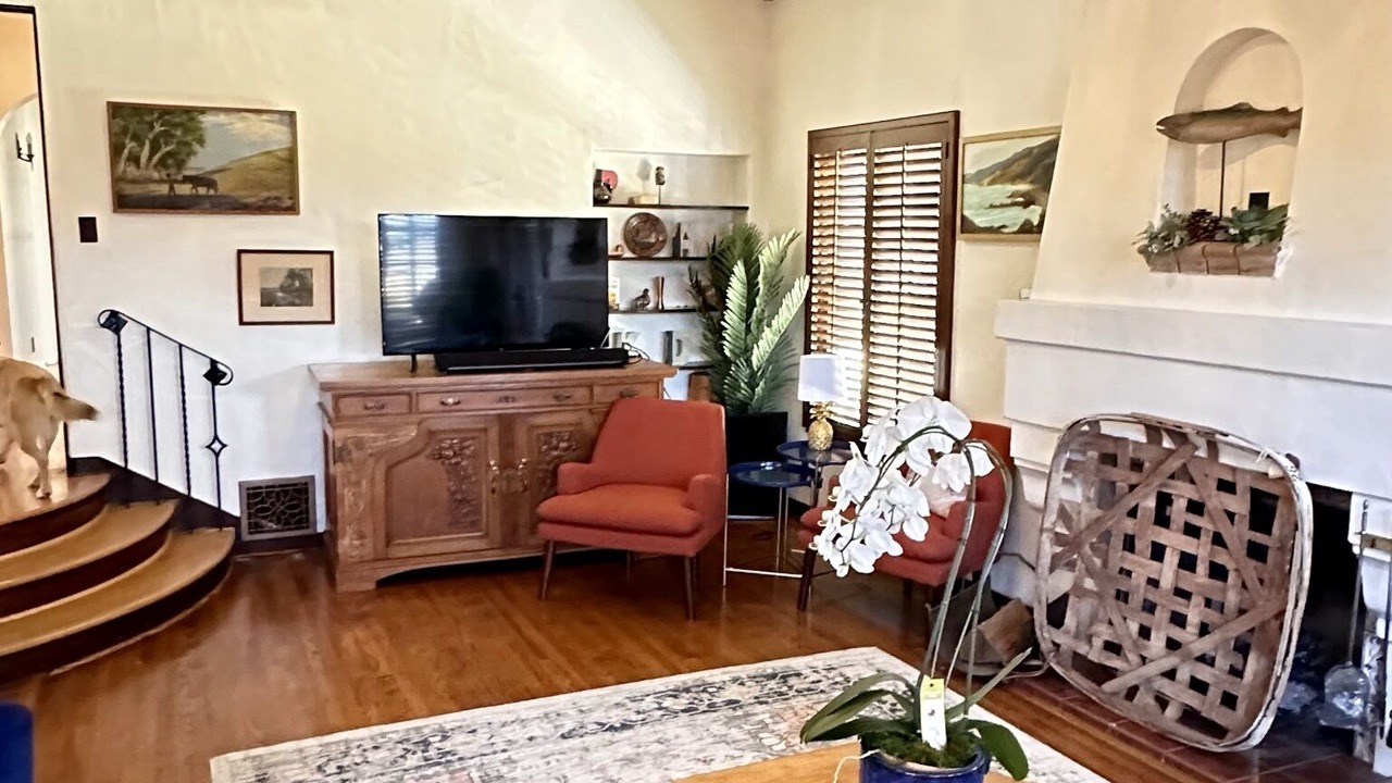 Photo of Livingroom in Lompoc