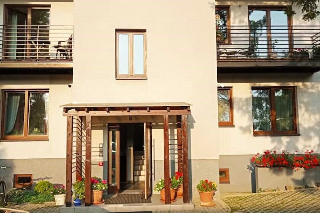Photo of Outdoor in Brynow