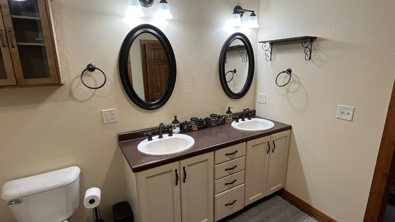 Photo of Bathroom in Ogdensburg