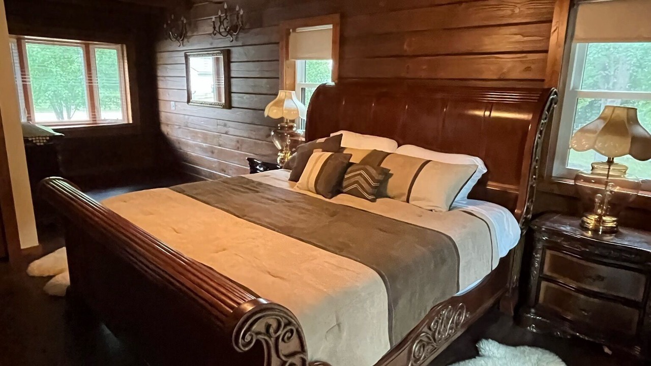 Photo of Bedroom in Ogdensburg
