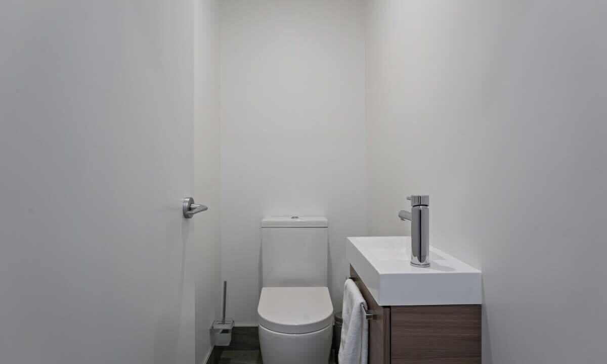 Photo of Bathroom in Albert Town
