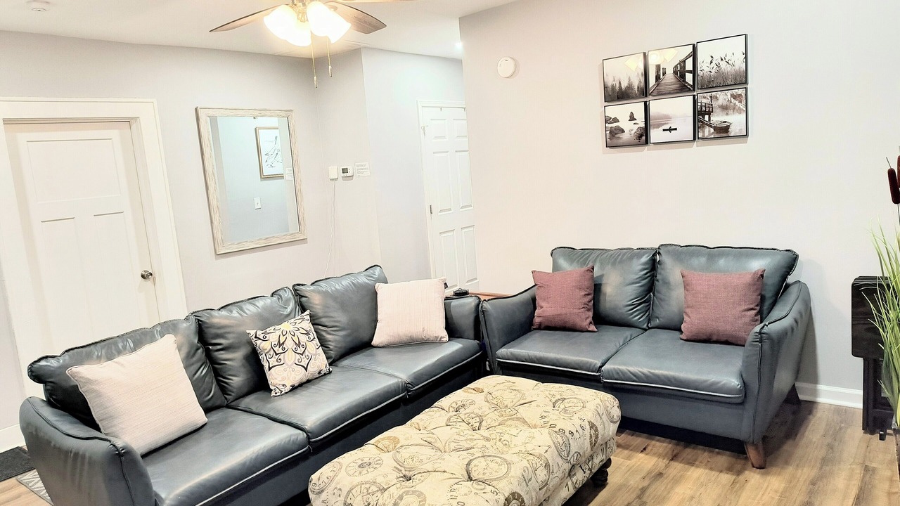 Photo of Livingroom in Greensboro