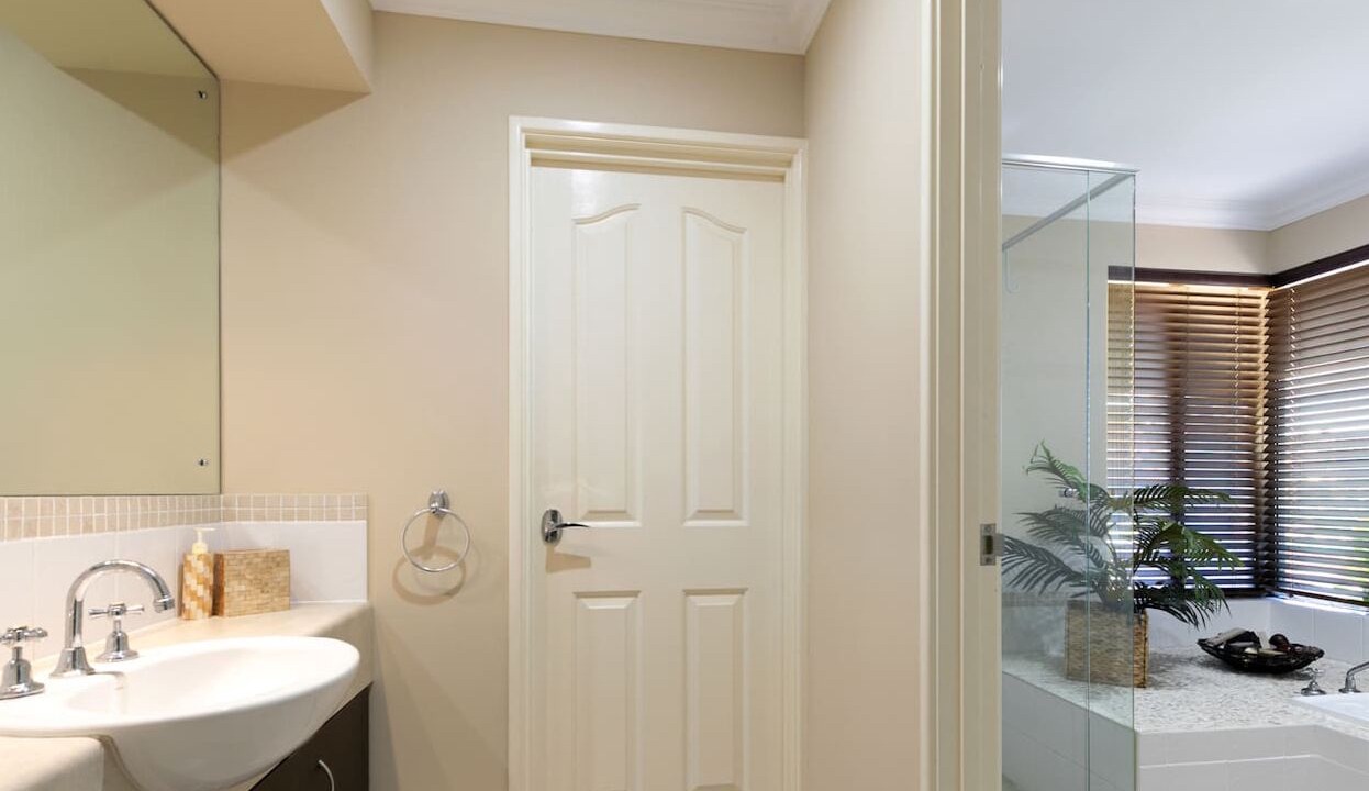Photo of Bathroom in Wannanup