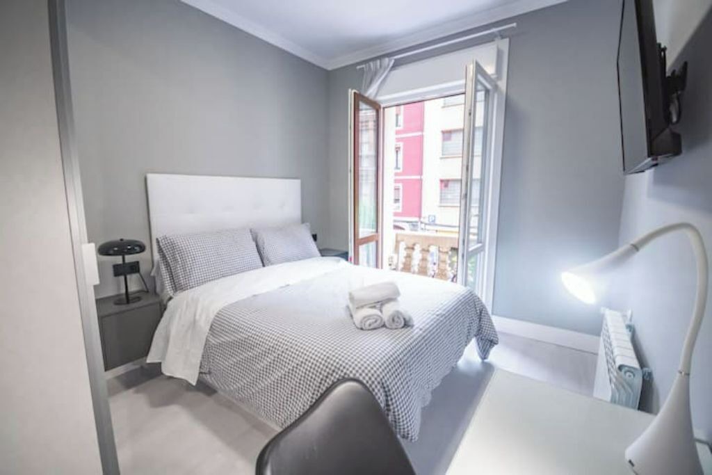 Photo of Bedroom in Bilbao City Centre