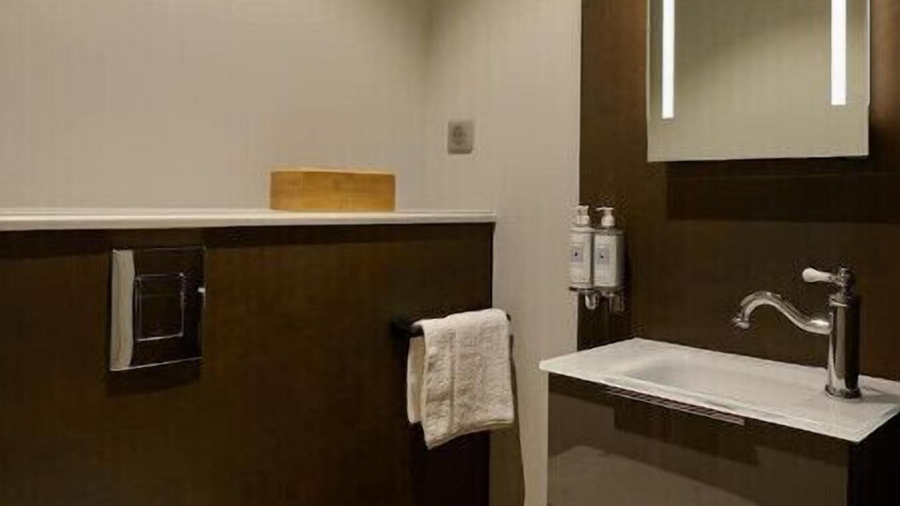 Photo of Bathroom in Nevers