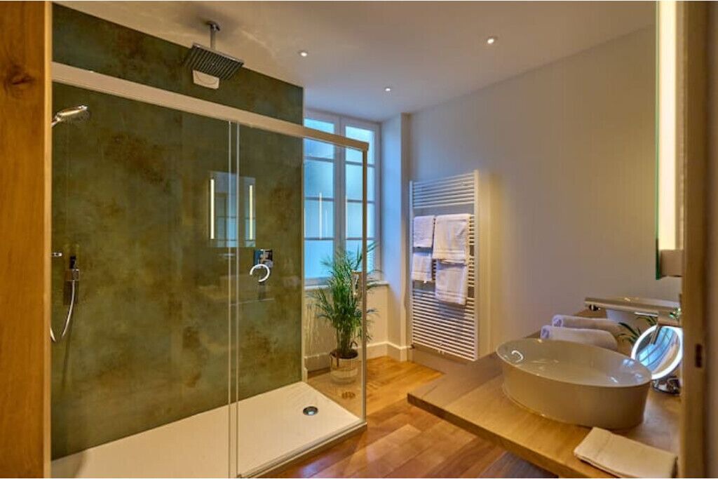 Photo of Bathroom in Nevers