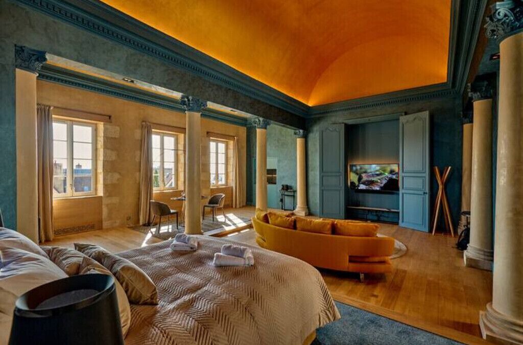 Photo of Bedroom in Nevers