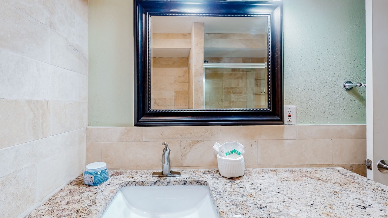 Photo of Bathroom in Bayou Oaks